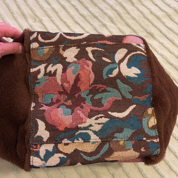 NWT Anthropologie Floral Patterned Brown Faux Fur Tote Bag - Picture 6 of 13